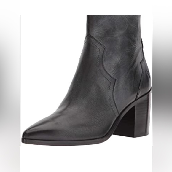 Frye Shoes - Frye Flynn Short Inside Zip Black Leather Boots Size 11